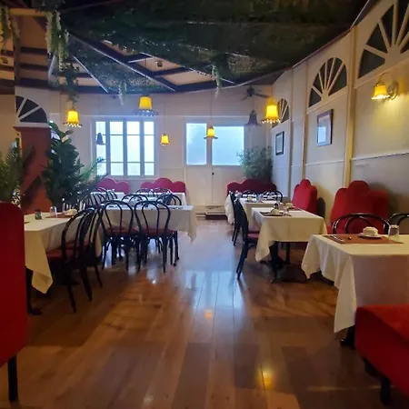 Hotel Bar Restaurant Saint Paul