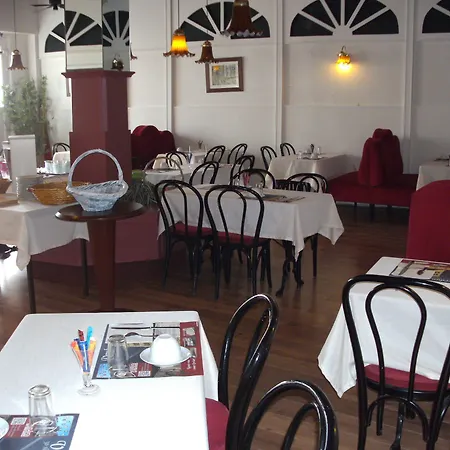 Bar Restaurant Saint Paul Hotel Verdun-sur-Meuse