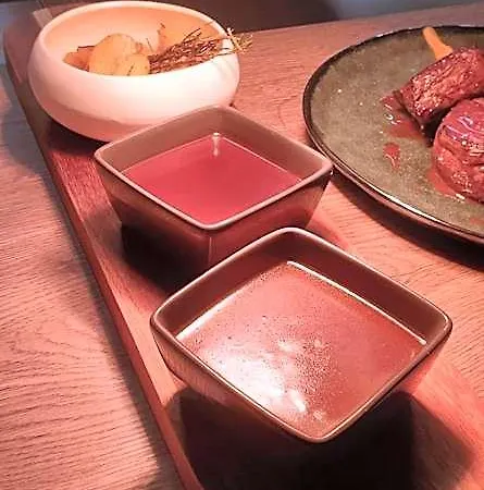 Bar Restaurant Saint Paul فندق فردان سور ميوز
