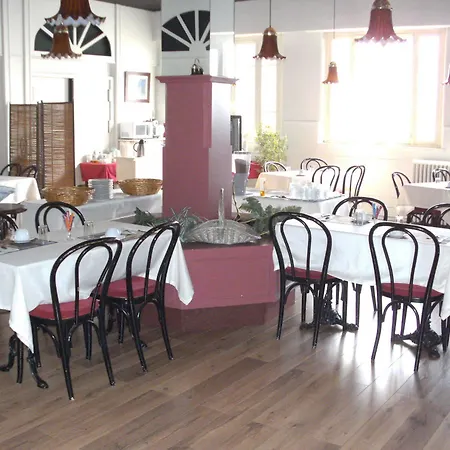 Szálloda Bar Restaurant Saint Paul