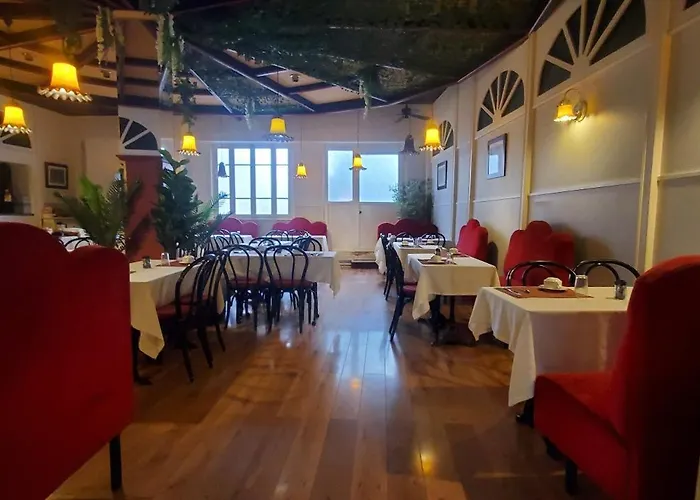 Hotel Bar Restaurant Saint Paul