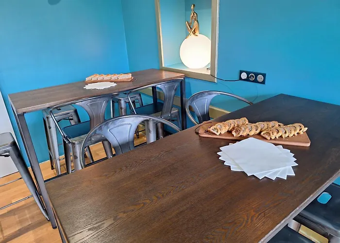 Bar Restaurant Saint Paul Hotel 2*