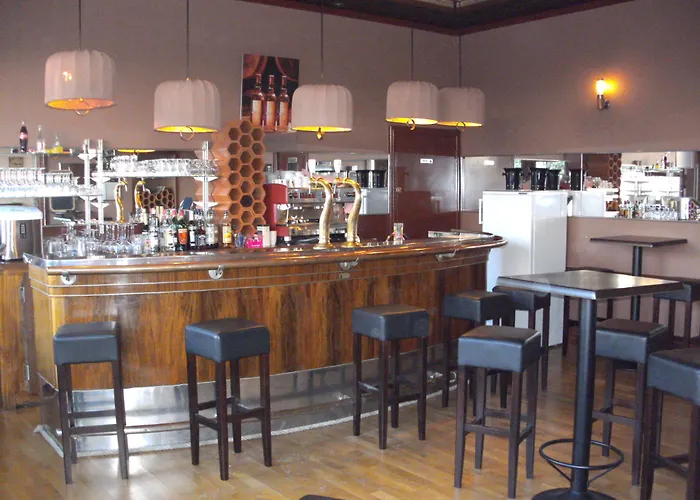 Bar Restaurant Saint Paul 2*