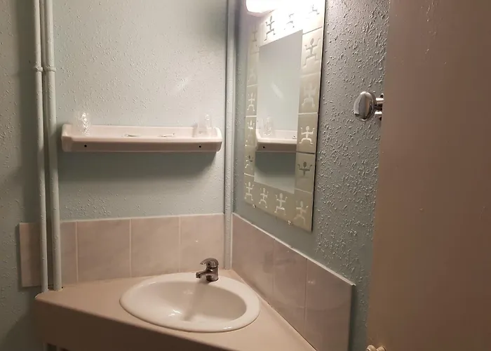 Hotel Bar Restaurant Saint Paul