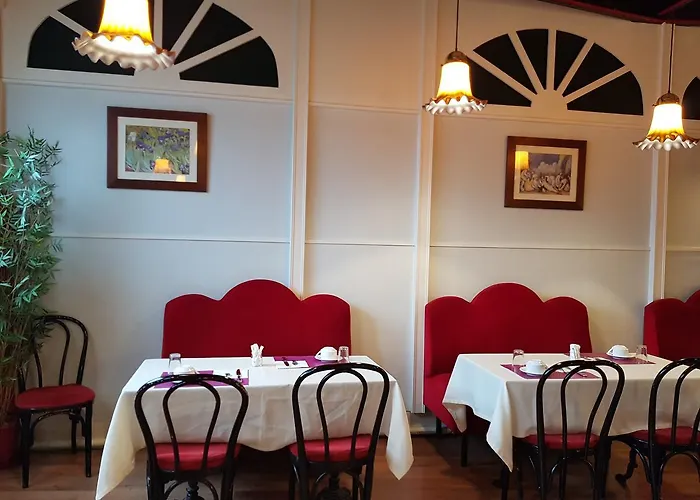 Bar Restaurant Saint Paul Hotel 2*